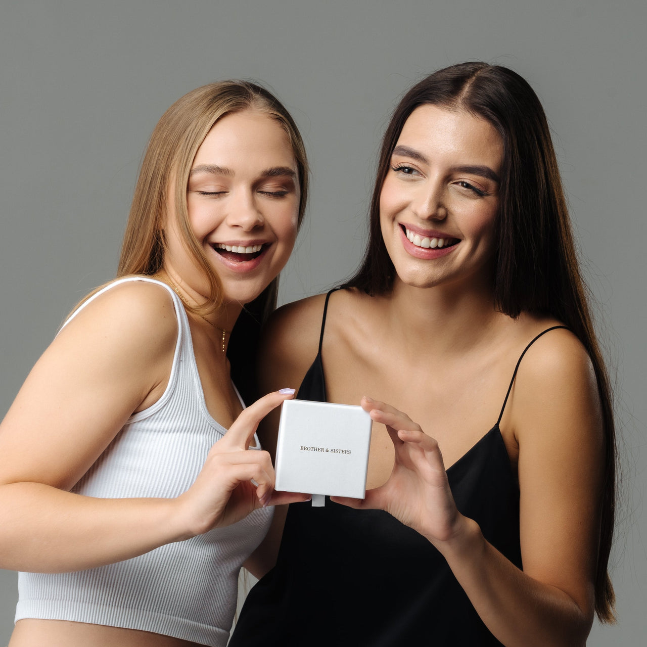 Lovers Name Necklace - Custom Name Necklace - Personalised Necklace - Gifts for Mom - Personalized Gift Necklace Brother & Sisters