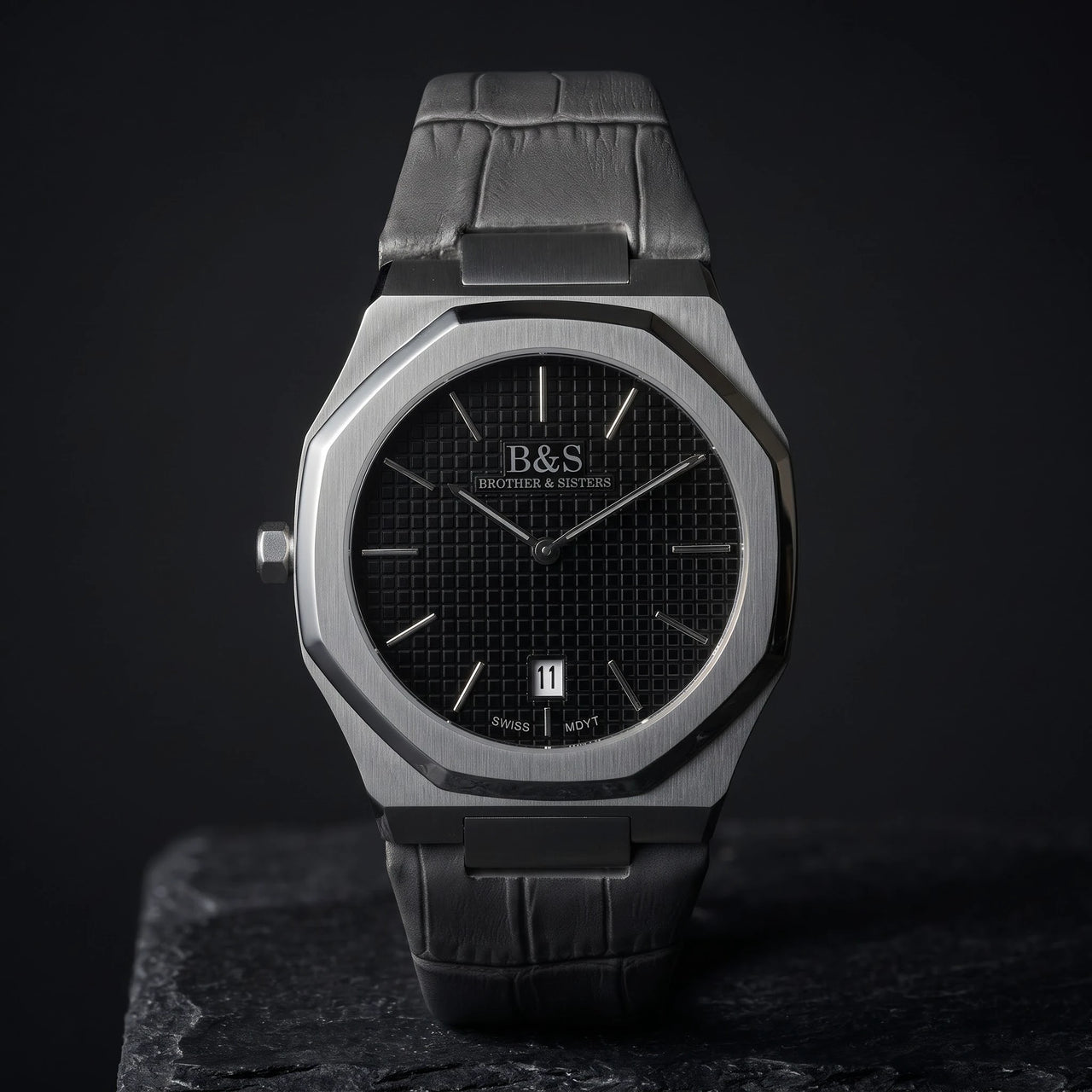 Grey Signature men's watch, product photo – Brother & Sisters (SKU 01122019-grey-signature)