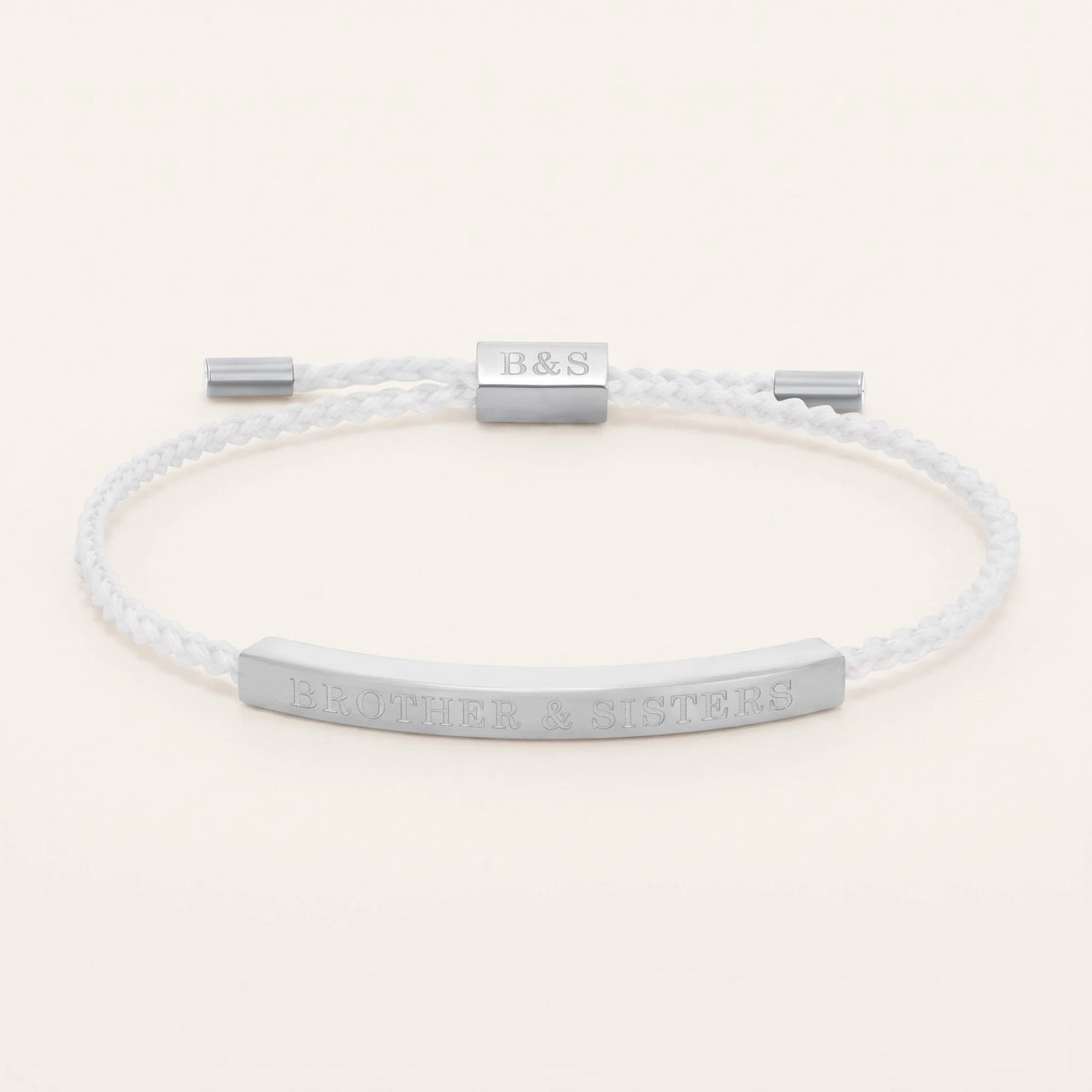 La Perle, silver bracelet — packshot | SKU: laperle-wg