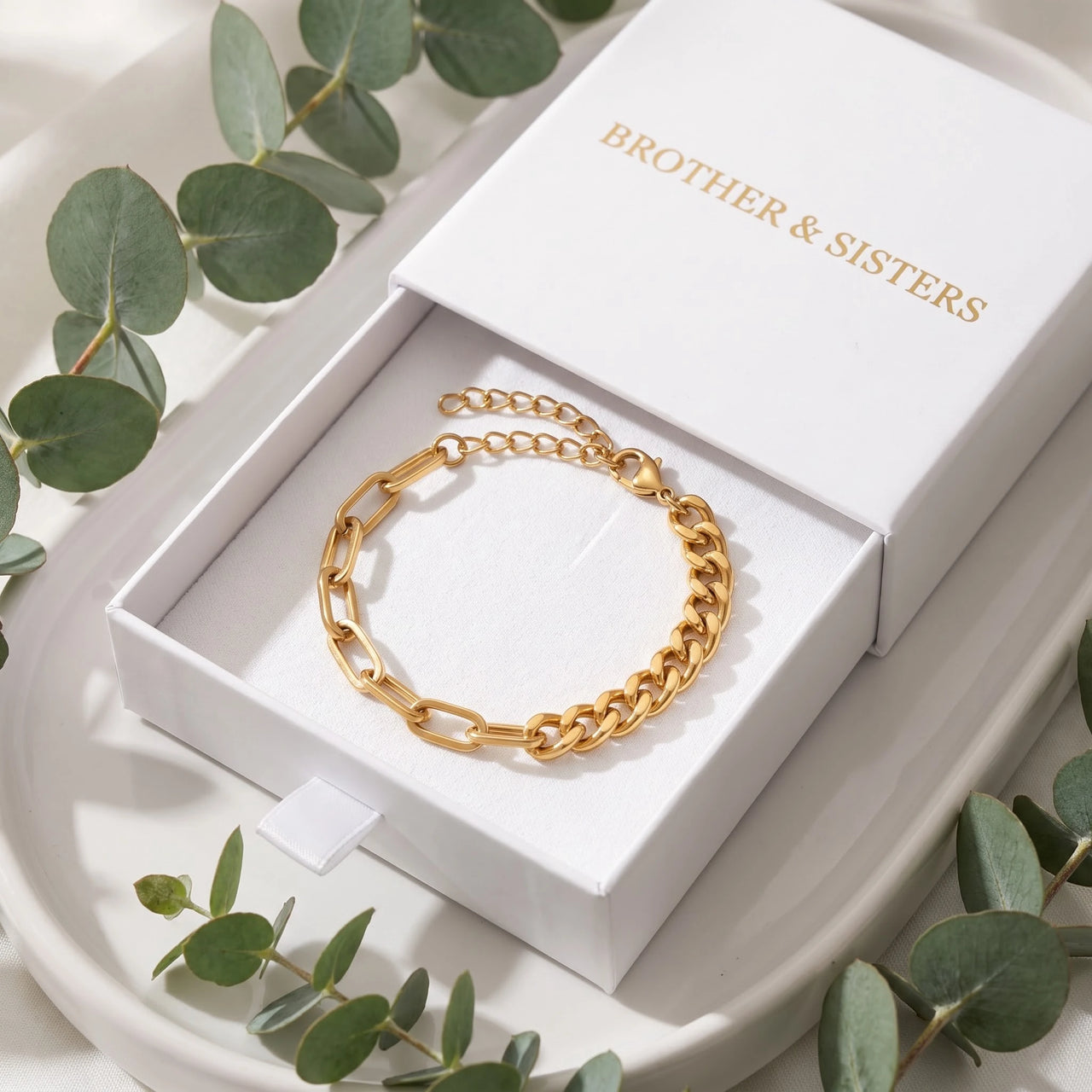 Chain bracelet — in the gift box, gold | SKU: ledouble