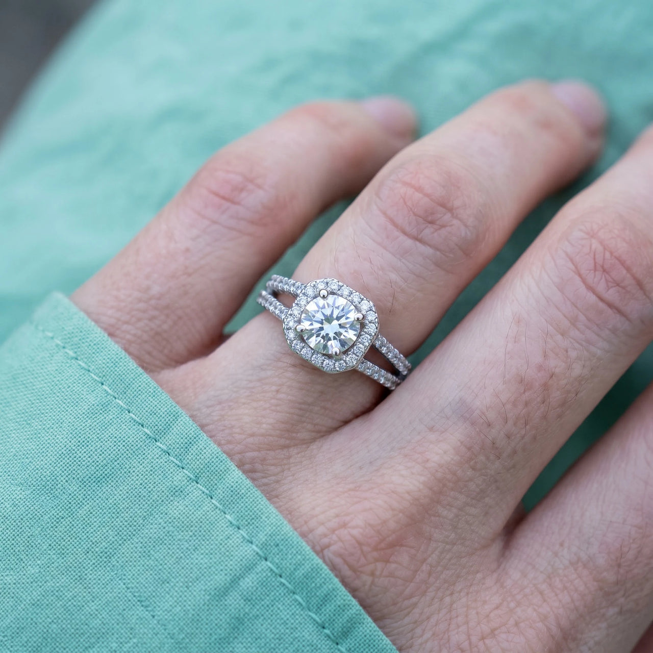 Round halo engagement ring — close-up of the details, silver | SKU: 346060-4.5-silver
